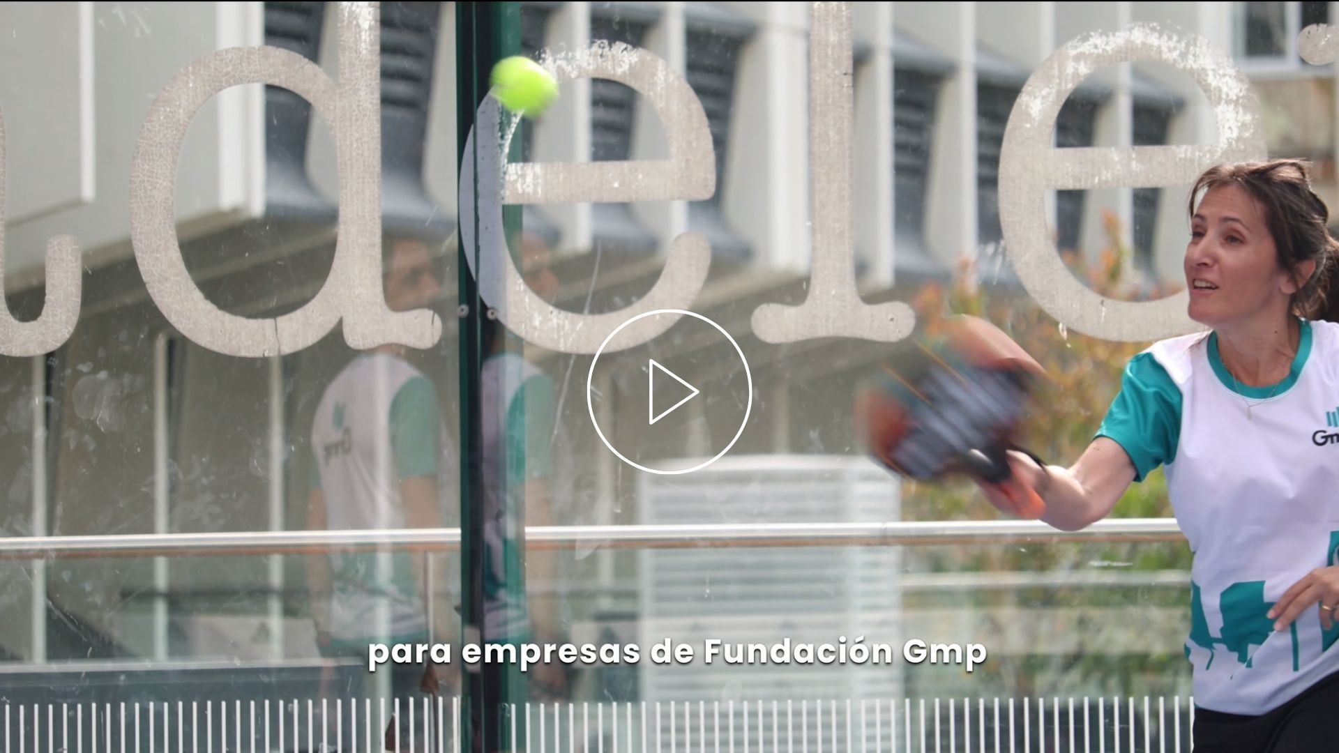 Participa en el 25º Torneo de Pádel Solidario para Empresas y #JuegaPorSuFuturo